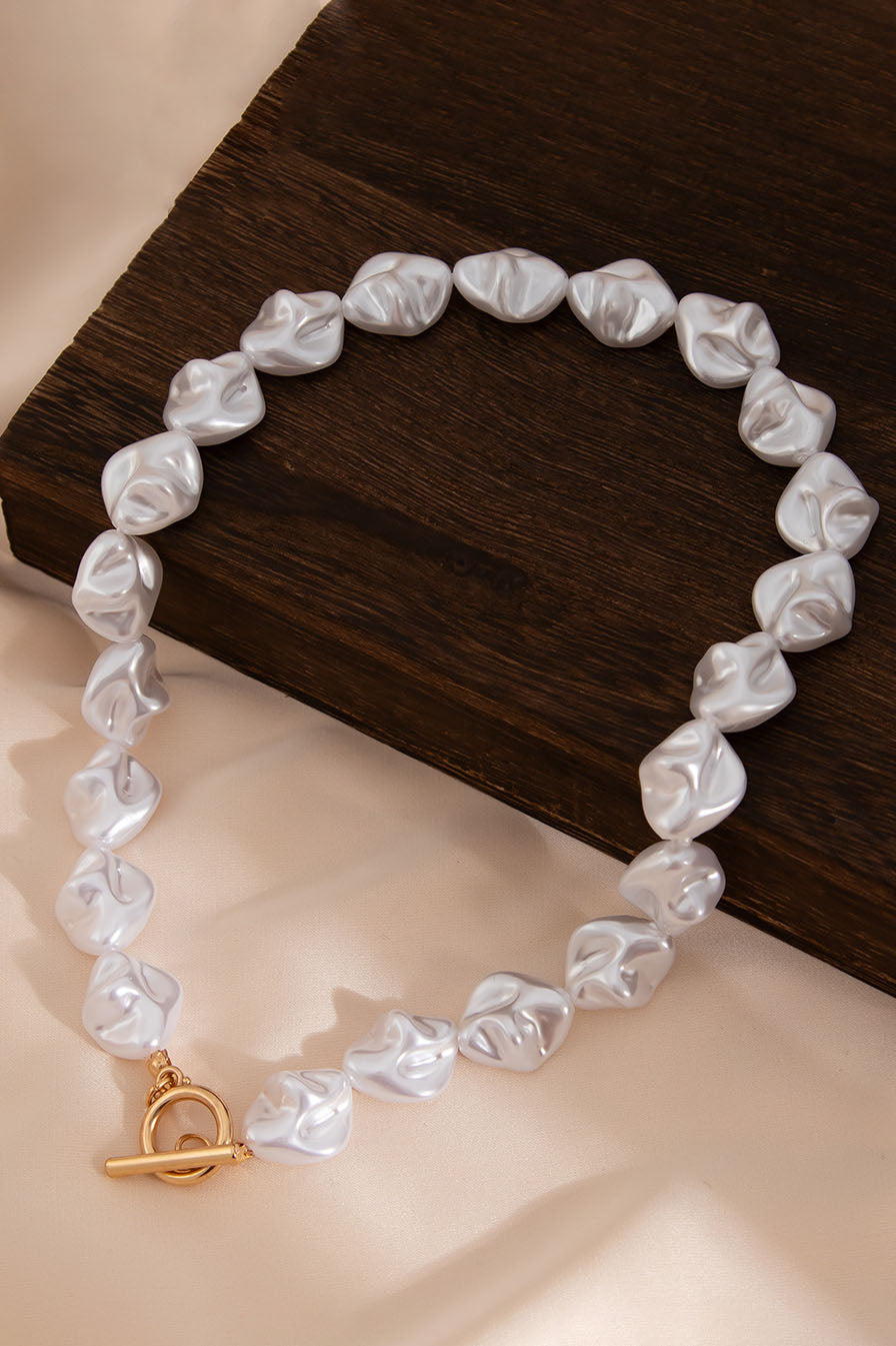 Baroque Pearl Necklace Irregular Metallic Clavicle Chain