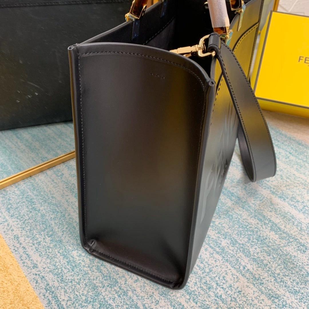 FI Sunshine Medium Black For Women, Handbags, Shoulder And Crossbody Bags 13.7in/35cm FF 8BH386ABVLF0KUR