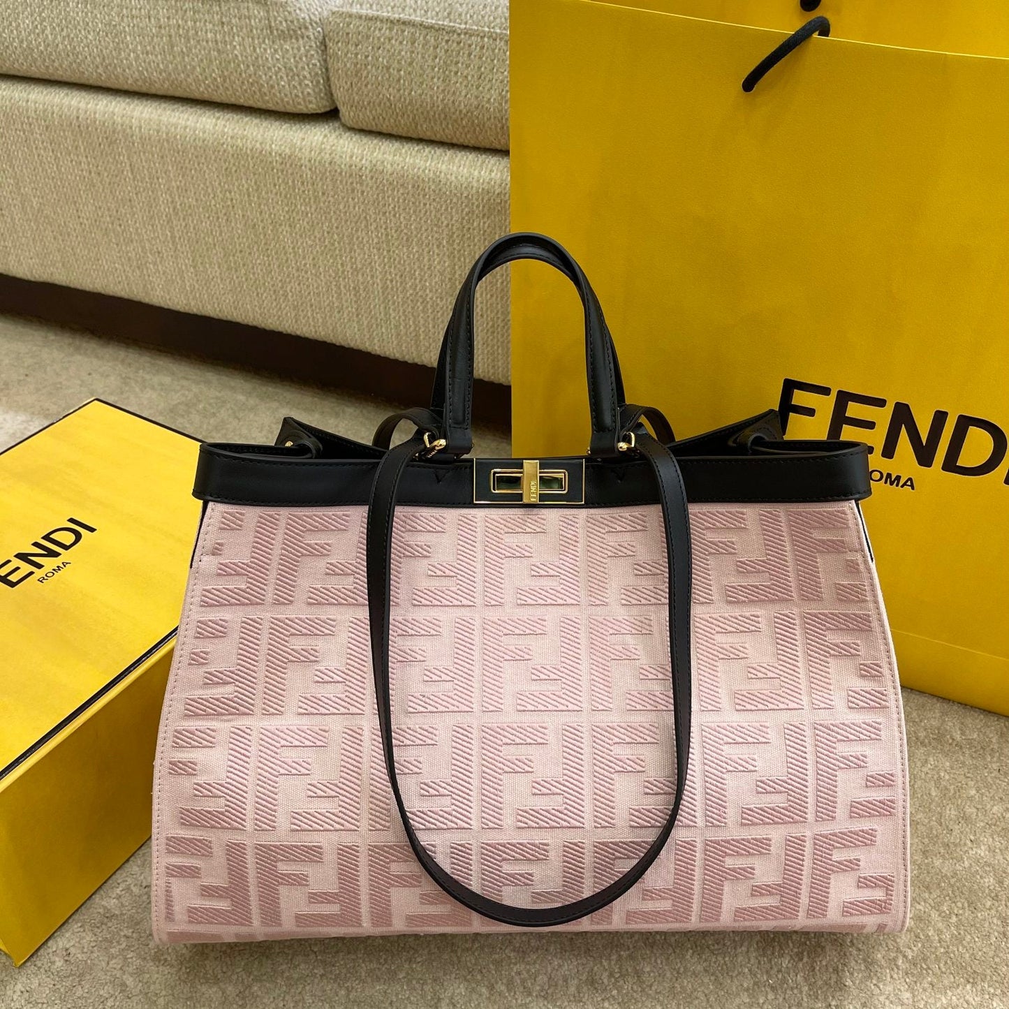 FI Peekaboo X-tote Bag Pink Canvas For Women, Handbags, Shoulder Bags 16.1in/41cm FF 8BH374