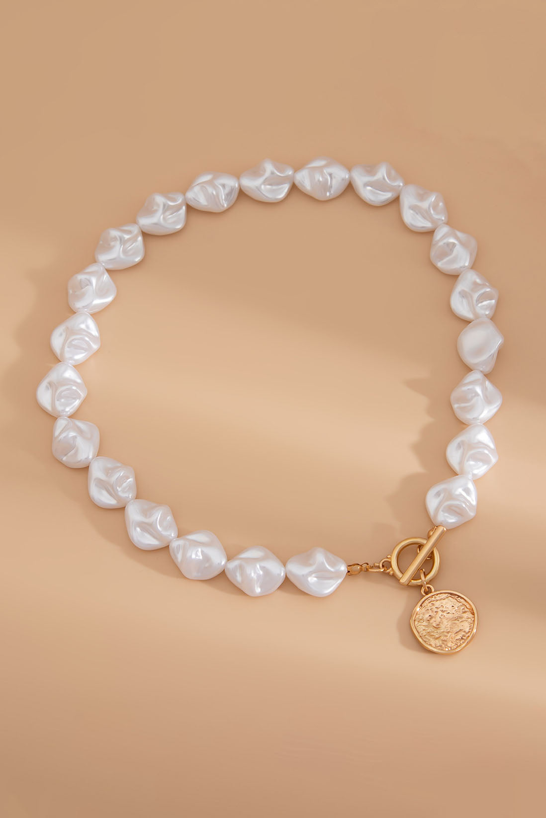 Baroque Pearl Necklace Irregular Metallic Clavicle Chain