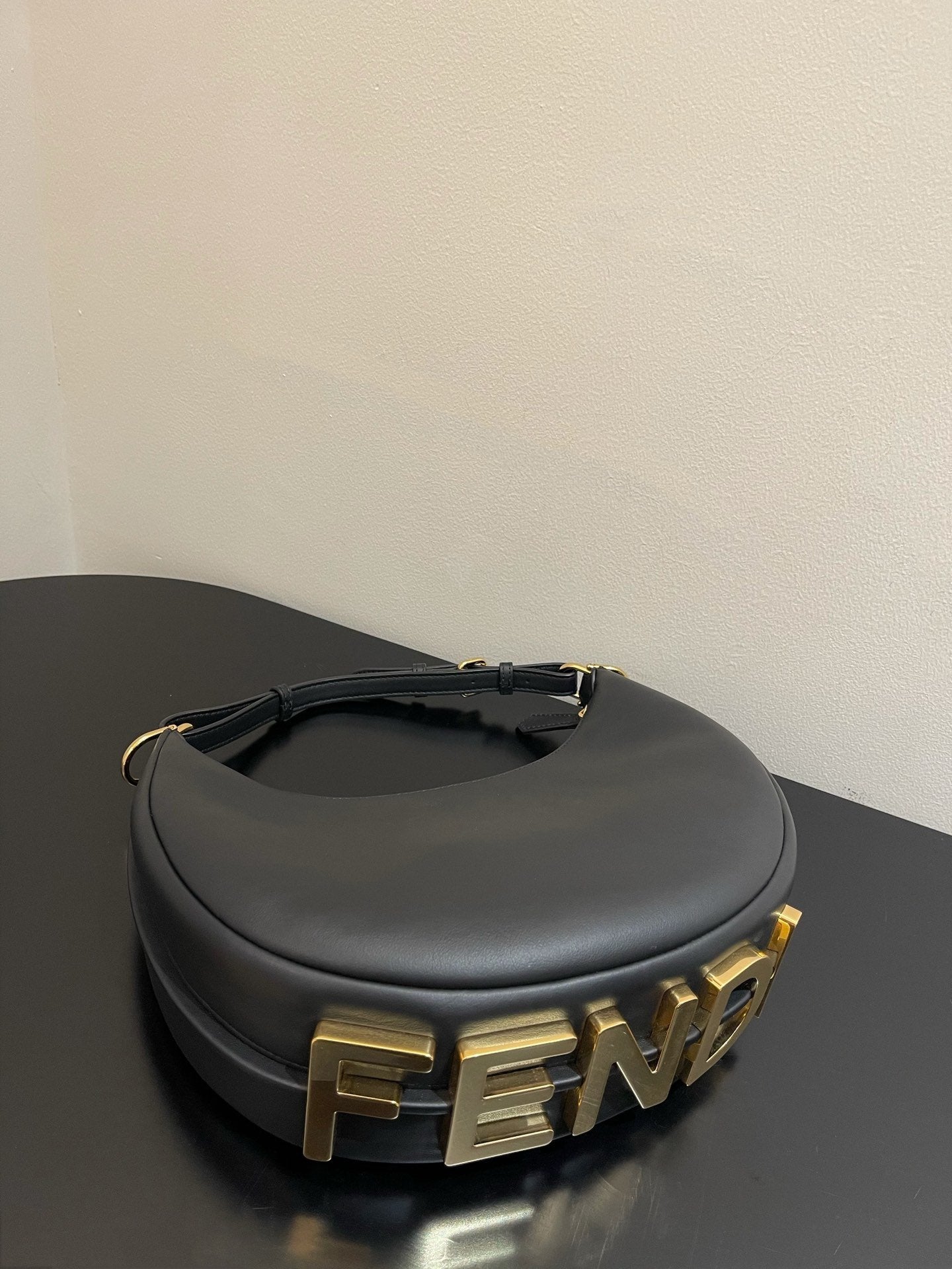 FI FIgraphy Small Black For Women, Handbags, Shoulder Bags 11.4in/29cm 8BR798A5DYF1HEJ