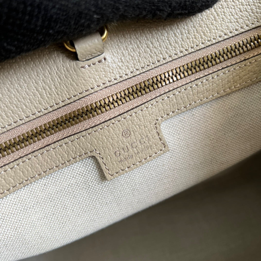 gg Small Tote Bag With Interlocking G Beige For Women, Women’s Bags 12.2in/31cm gg 659983 UULBT 9683