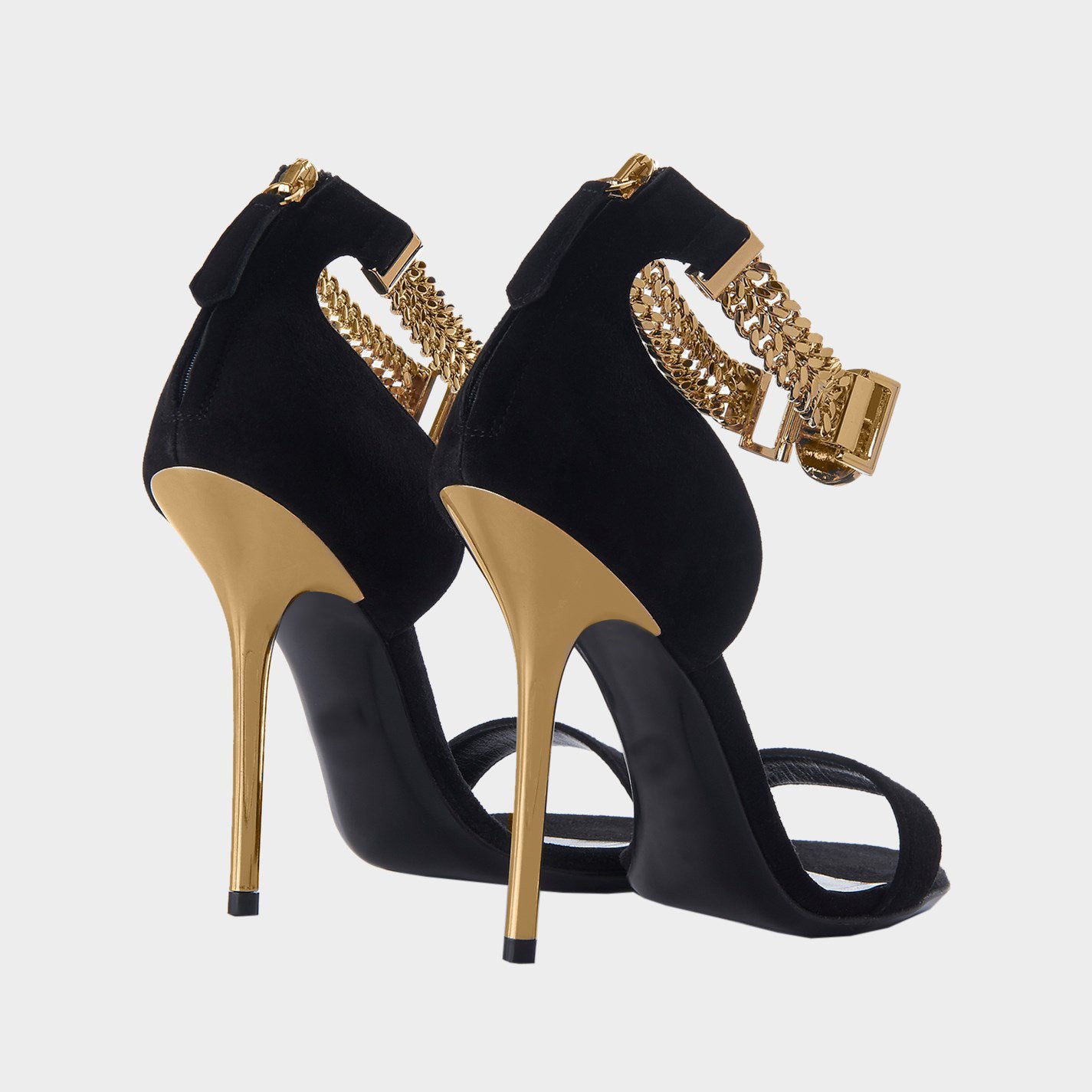 Fashion Open Toe Chain Buckled Ankle Strap Heeled Sandals in Black