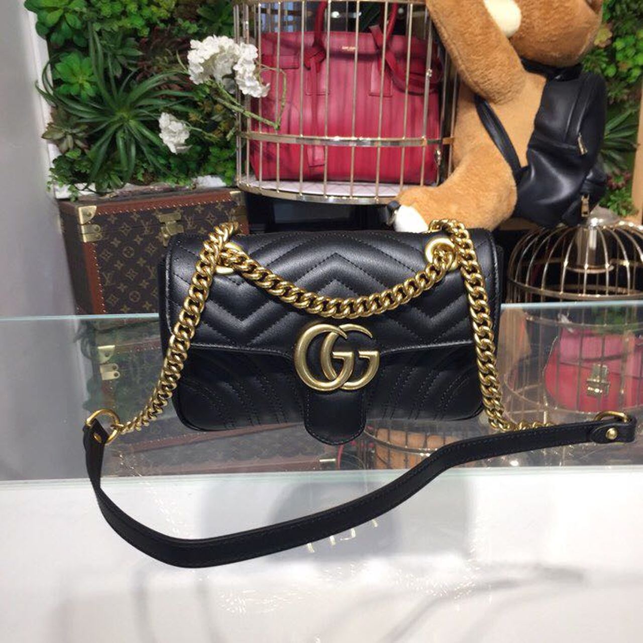 gg Marmont Matelassé Mini Bag Black Matelassé Chevron For Women 8.5in/22cm gg 446744 DTDIT 1000