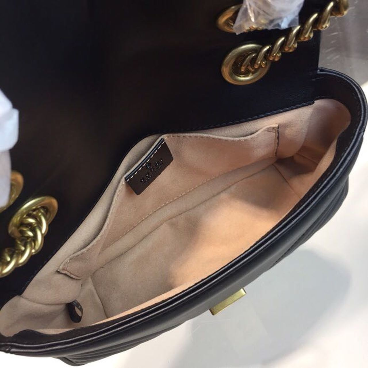 gg Marmont Matelassé Mini Bag Black Matelassé Chevron For Women 8.5in/22cm gg 446744 DTDIT 1000