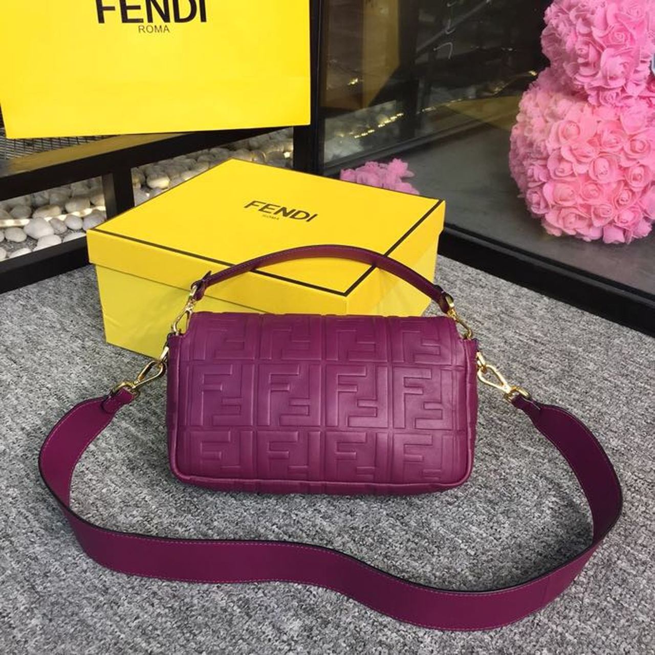FI Baguette Nappa Purple For Women, Handbags, Shoulder And Crossbody Bags 10.6in/27cm FF 8BR600