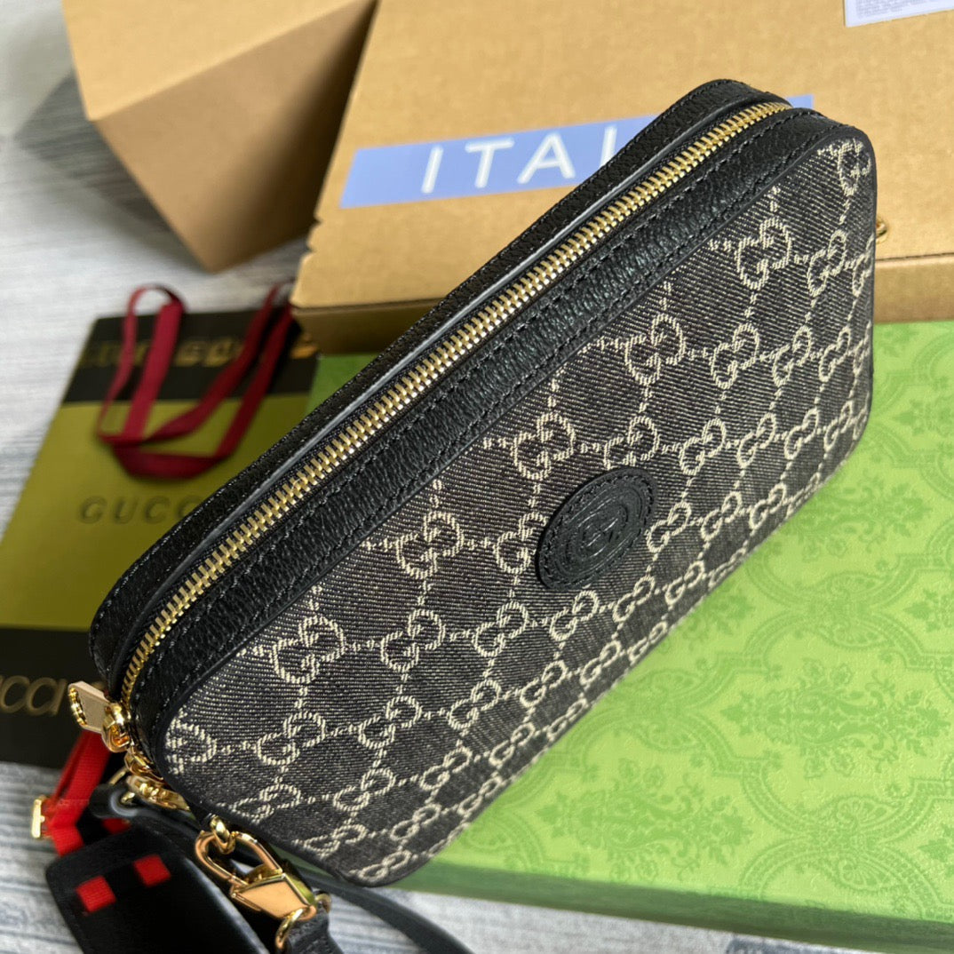 gg Shoulder Bag With Interlocking G Black And White gg Supreme Canvas For Women 9.6in/24.5cm gg