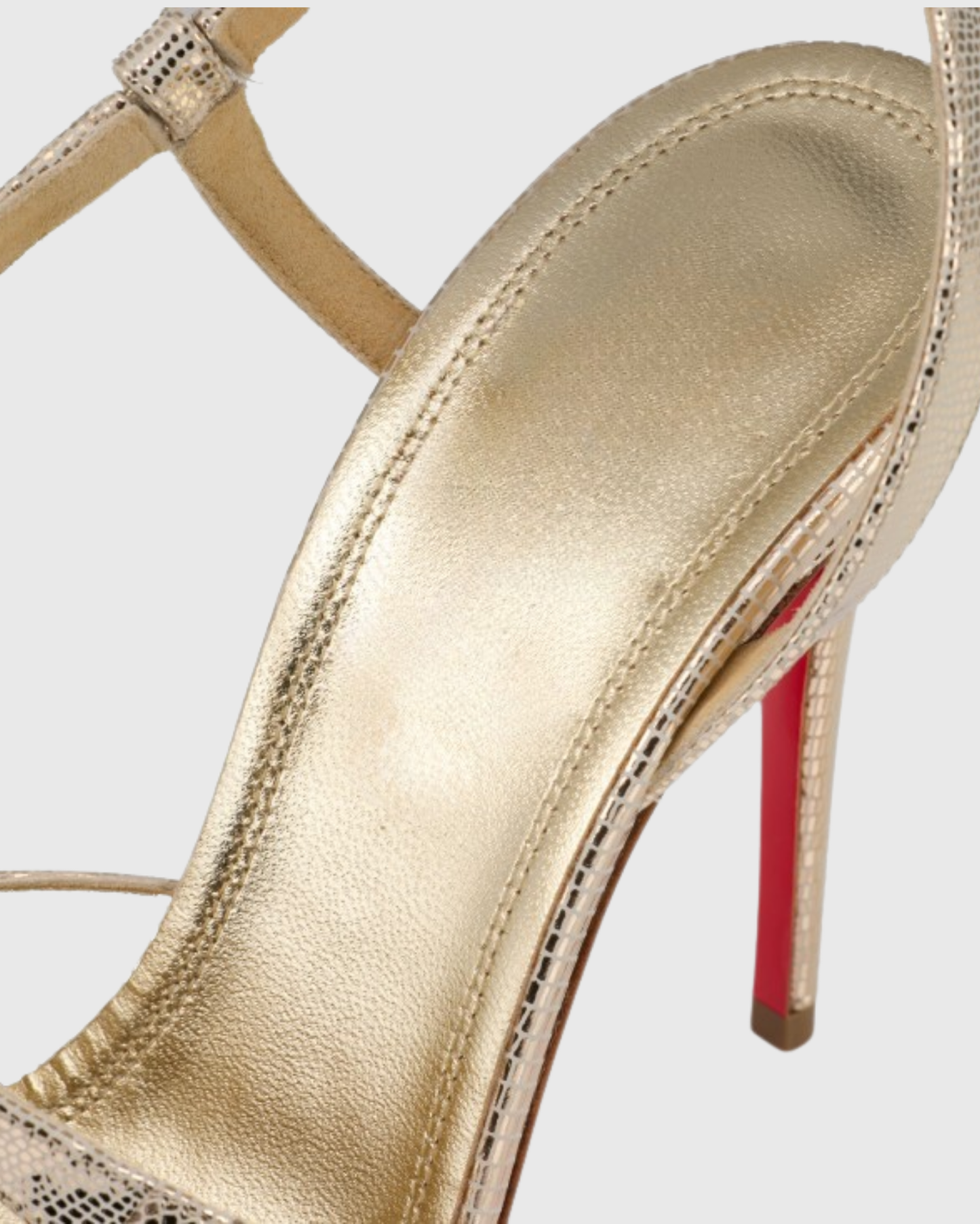 Fiore Texture Tabi Pumps In Gold