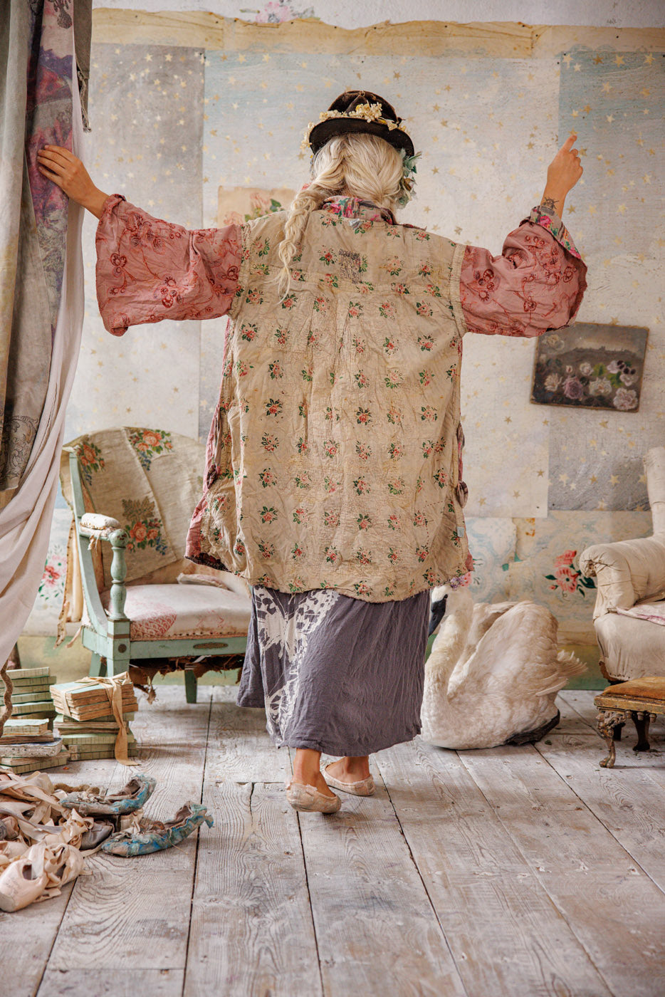 Appliqué Cyrene Coat