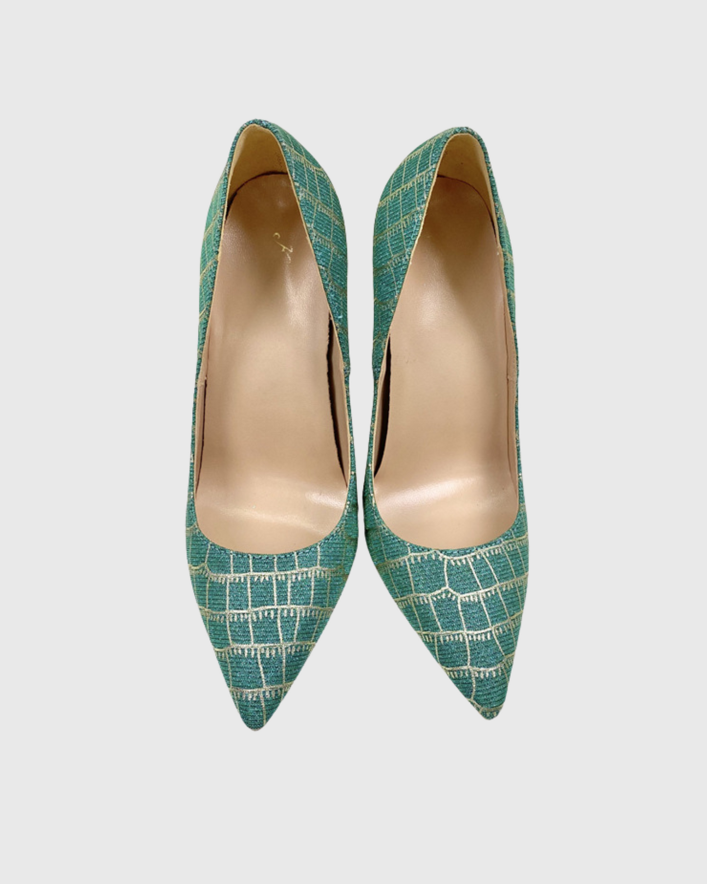 Min Lattice Embroidery Pumps In Green