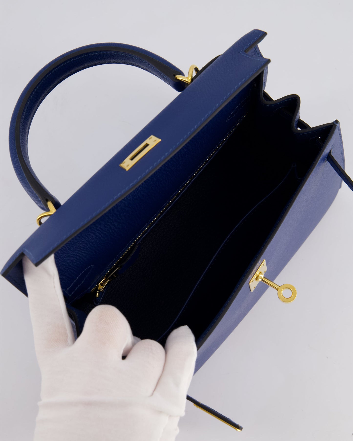 *FIRE PRICE* Hermès Kelly 25cm Sellier Bag in Deep Blue Madame Leather with Gold Hardware