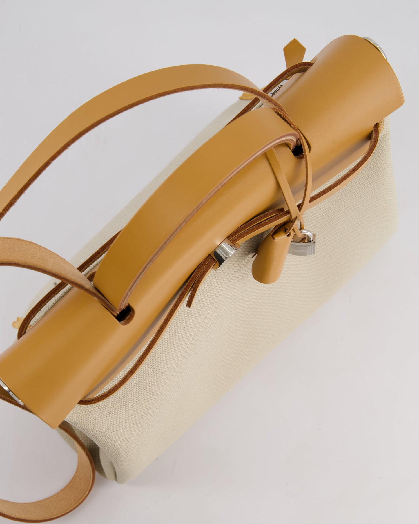 *FIRE PRICE* Hermès Herbag Zip Retourne 31 Bag in Ecru Toille H Canvas, Naturel Vache Hunter Leather with Palladium Hardware