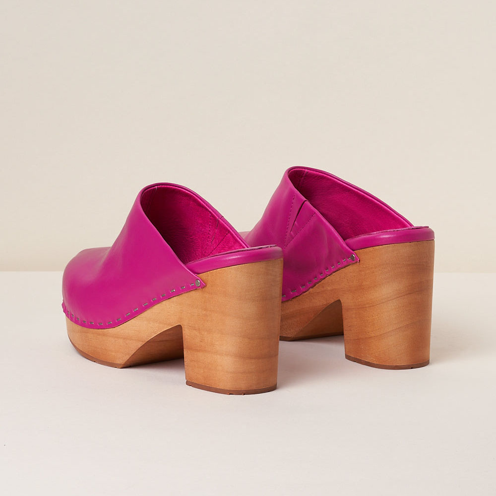 Fuchsia Vegan Leather Round Toe Chunky Heel Clog Platform Mules
