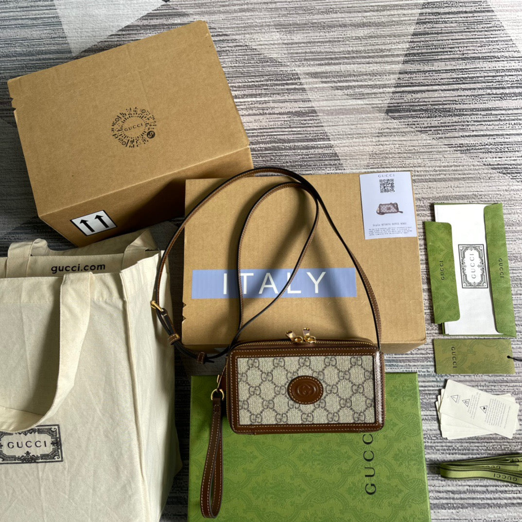 gg Mini Bag With Interlocking G Beige And Ebony gg Supreme Canvas And Brown For Women 9in/23cm gg