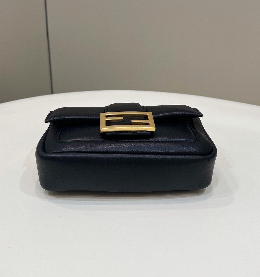 FI Baguette Chain Black Bag For Woman 19cm/7.5in