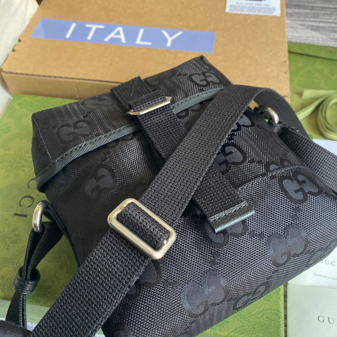 gg Off The Grid Messenger Bag Black gg ECONYL® For Men 7.3in/18.5cm gg 643858 H9HKN