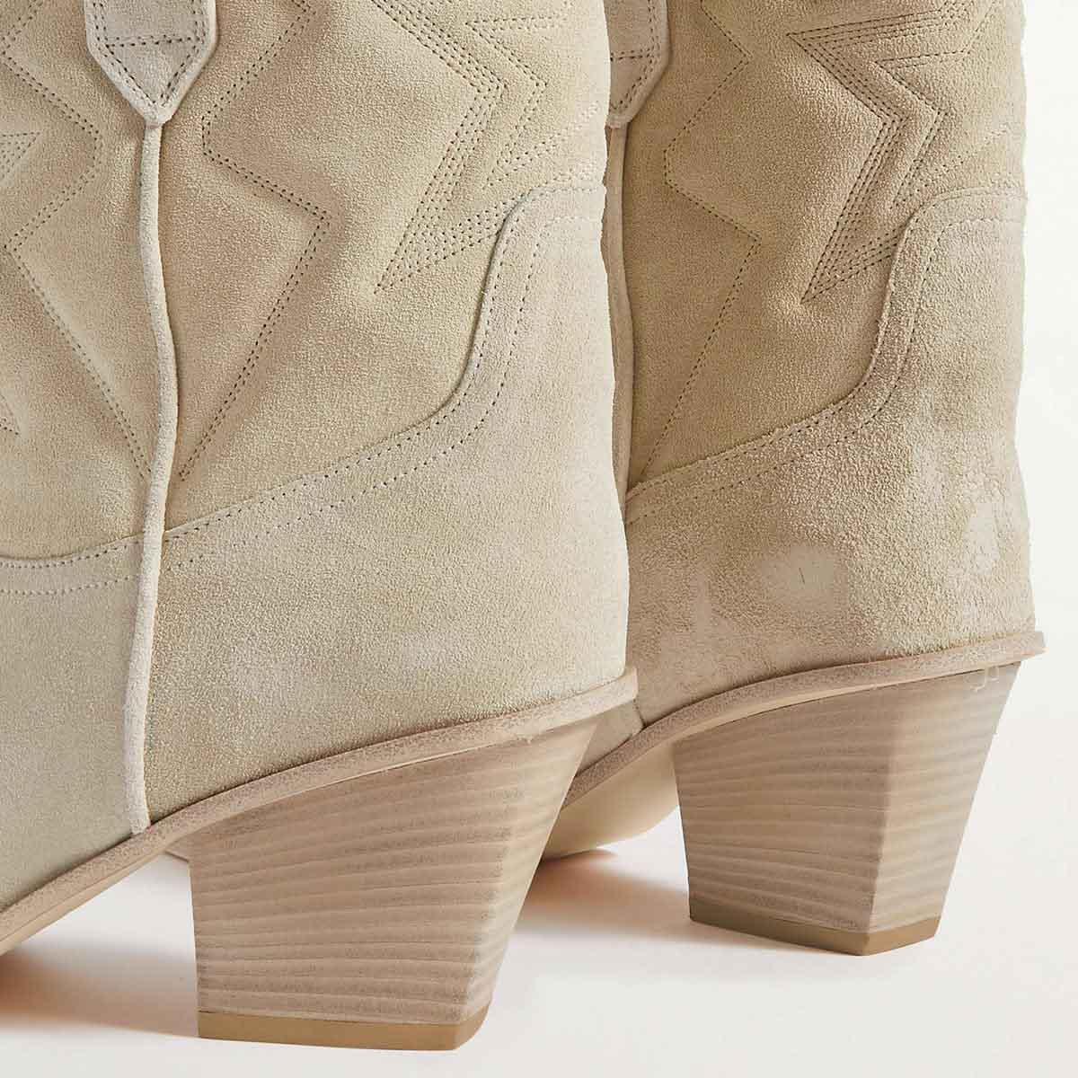 Beige Pointed Toe Chunky Heel Star Embroidered Cowgirl Boots