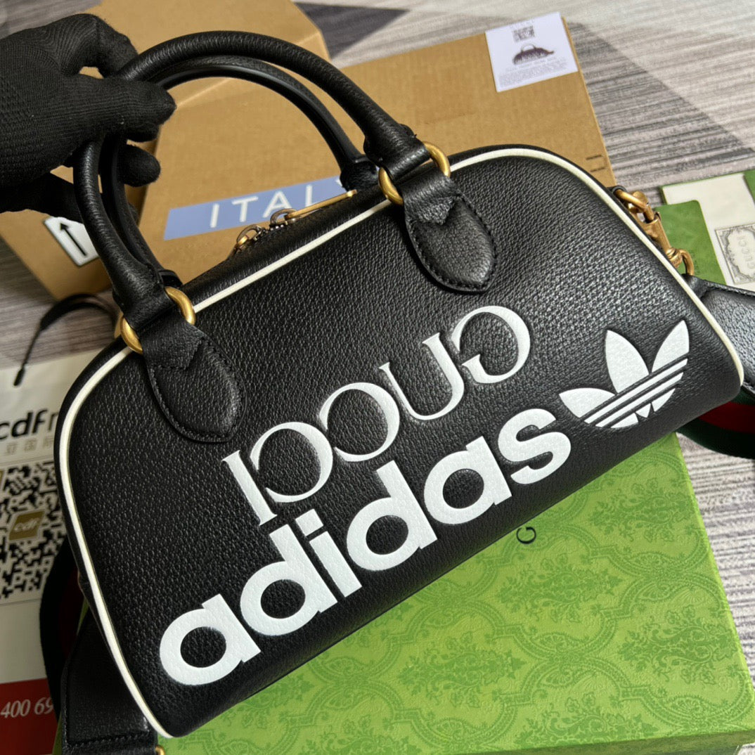 gg x Adidas Mini Duffle Bag Black For Women, Women’s Bags 12.4in/32cm gg 702397 U3ZCT 8726