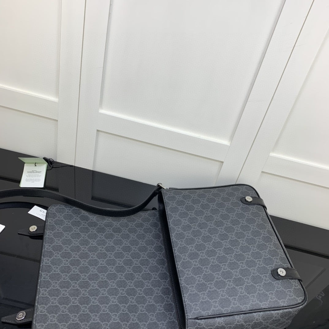 gg Messenger Bag Black For Men 11in/28cm gg 658542 KGDHN 1000