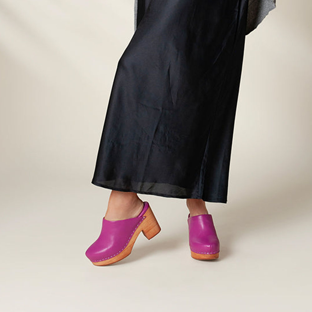 Fuchsia Vegan Leather Round Toe Chunky Heel Clog Platform Mules