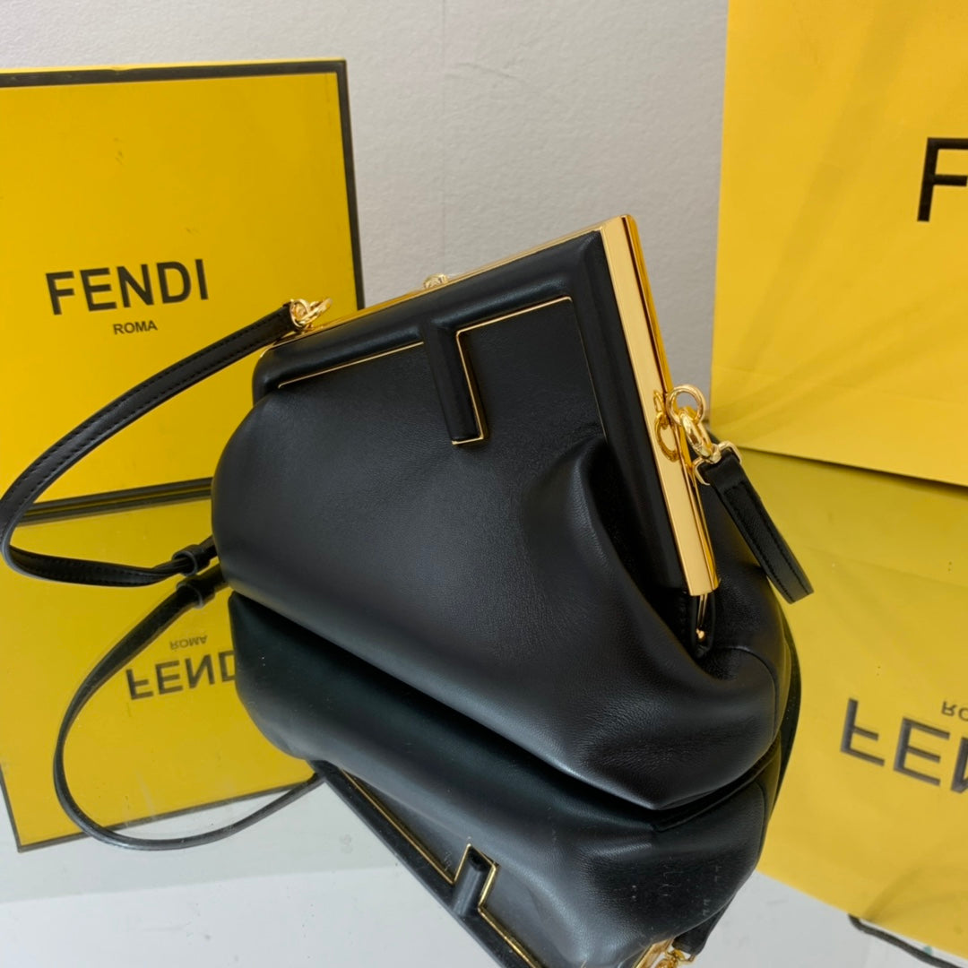 FI First Small Black For Women, HandBags, Shoulder And Crossbody Bags 10.2in/26cm FF 8BP129ABVEF0KUR