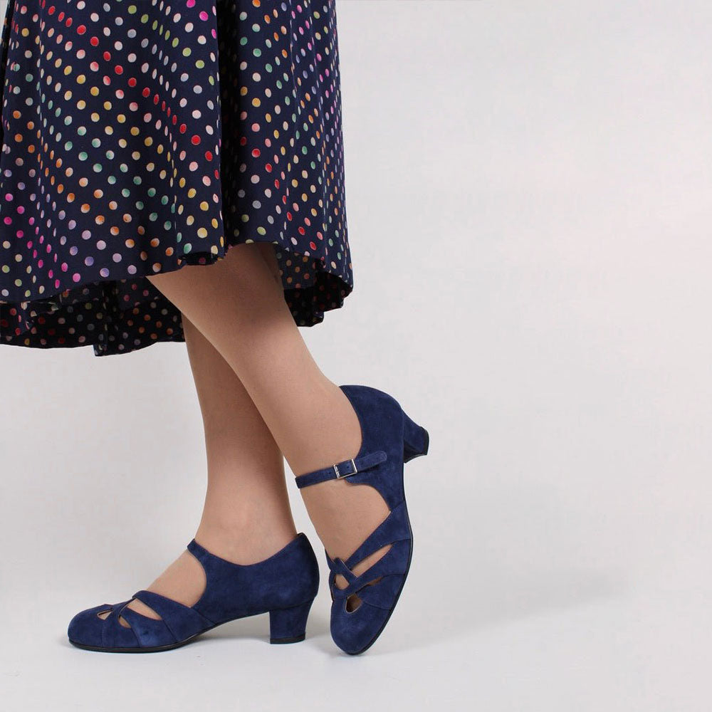 Faux Suede Round Toe Navy Blue Block Heel Pumps with Buckle