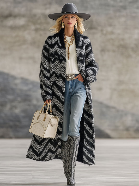 Fashion Retro Black And White Zigzag Striped Knitted Cardigan