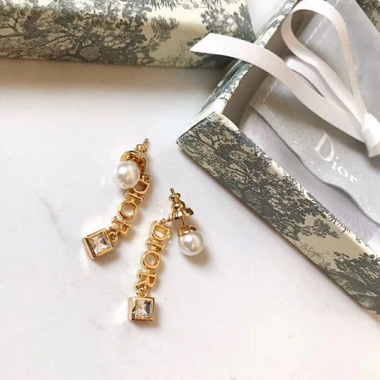 EN – Lux Earring Dir 021