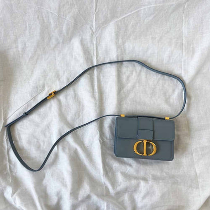 Dior micro 30 Montaigne blue crossbody bag
