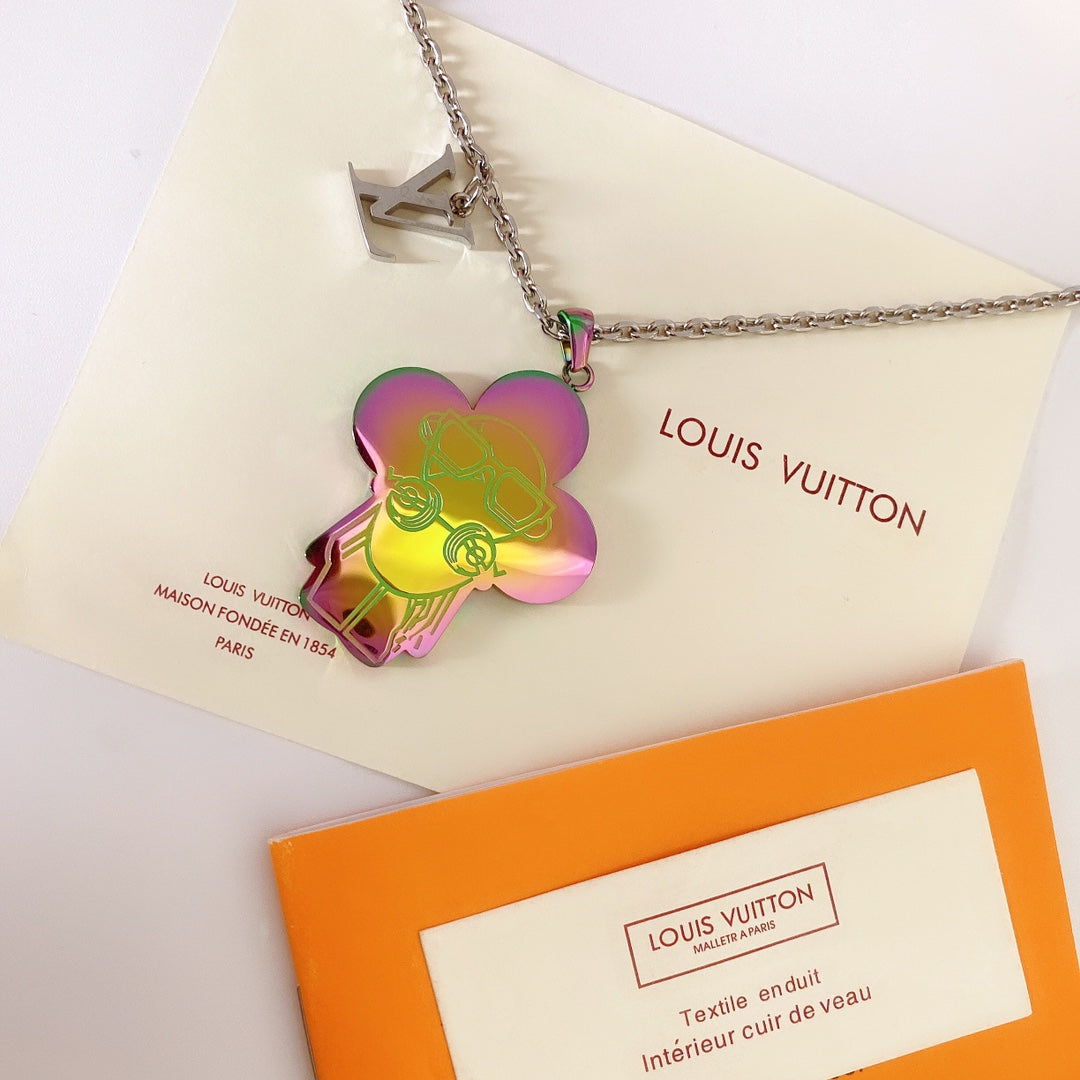 EN – Lux LV Necklaces 072