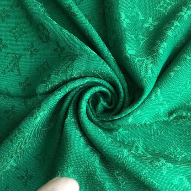 EN – Luxury LUV Scarf 023