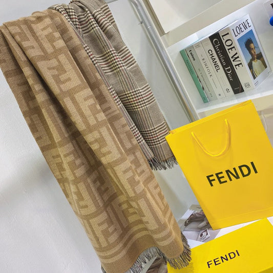EN – Luxury FEI Scarf 019