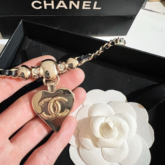 EN – Lux CHL Necklaces 031