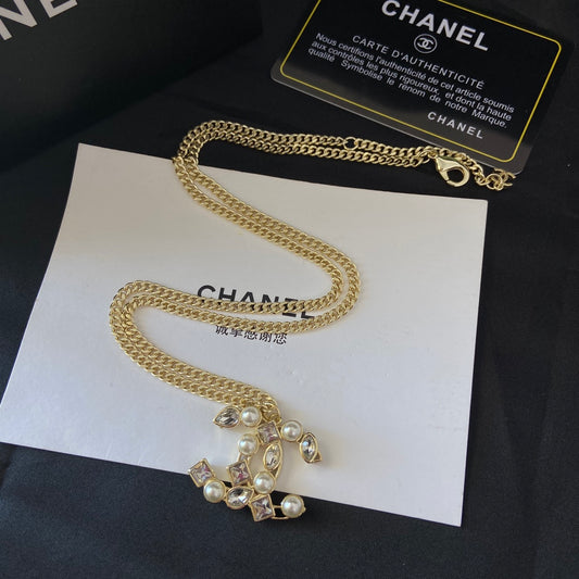 EN – Lux CHL Necklaces 034