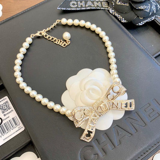 EN – Lux CHL Necklaces 038
