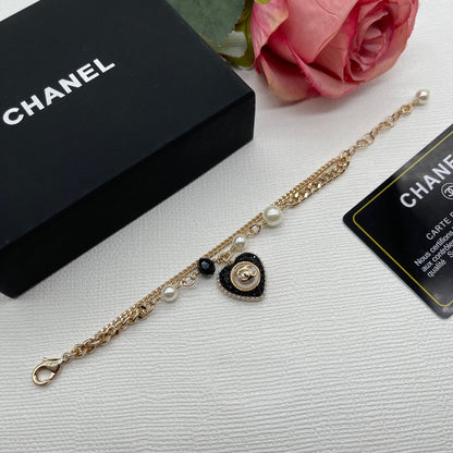 EN – Lux CHL Necklaces 042