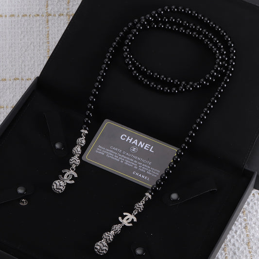 EN – Lux CHL Necklaces 007