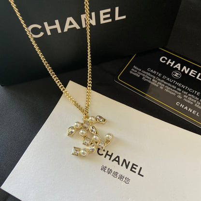 EN – Lux CHL Necklaces 034