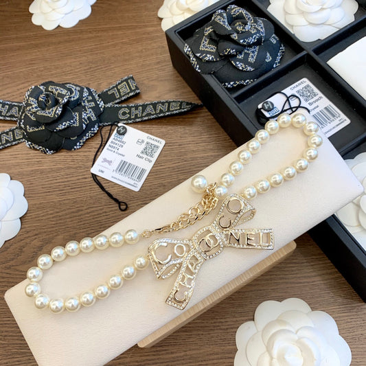 EN – Lux CHL Necklaces 038