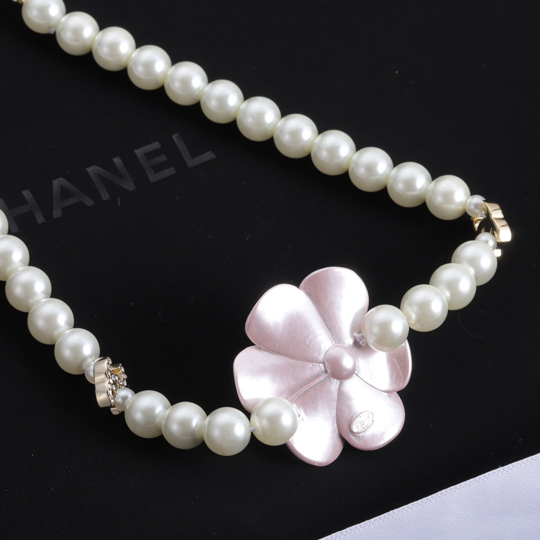 EN – Lux CHL Necklaces 006