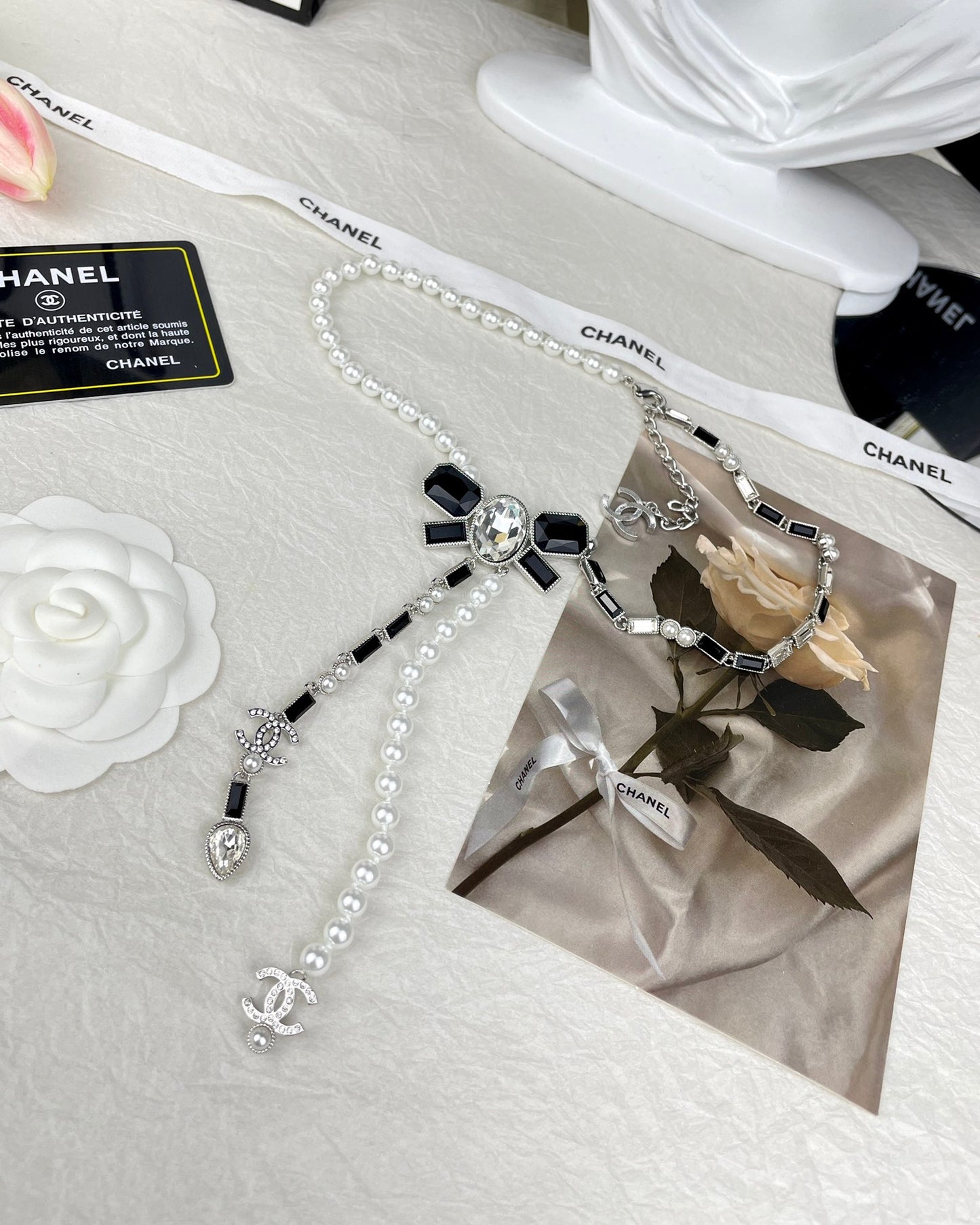 EN – Lux CHL Necklaces 009