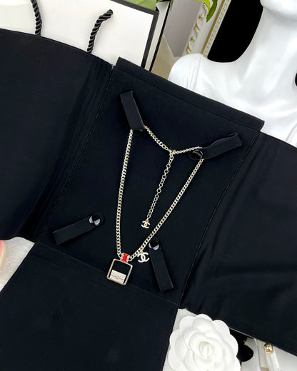 EN – Lux CHL Necklaces 004