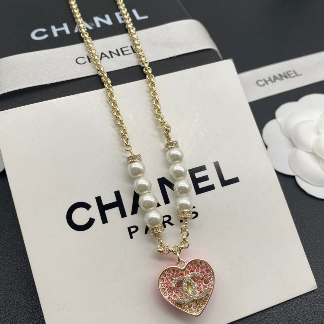 EN – Lux CHL Necklaces 016