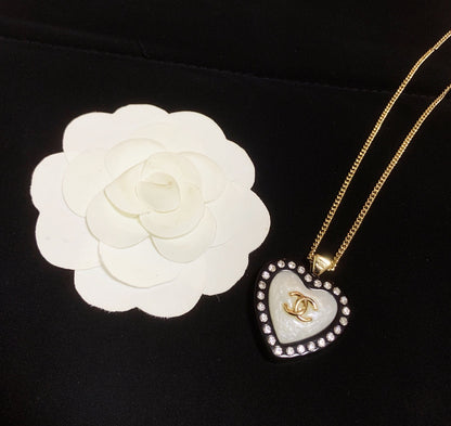 EN – Lux CHL Necklaces 036