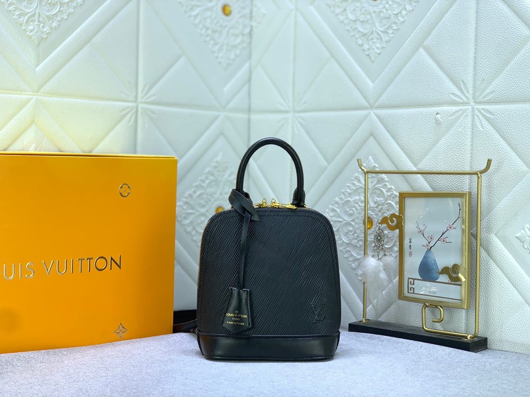 Alma Backpack