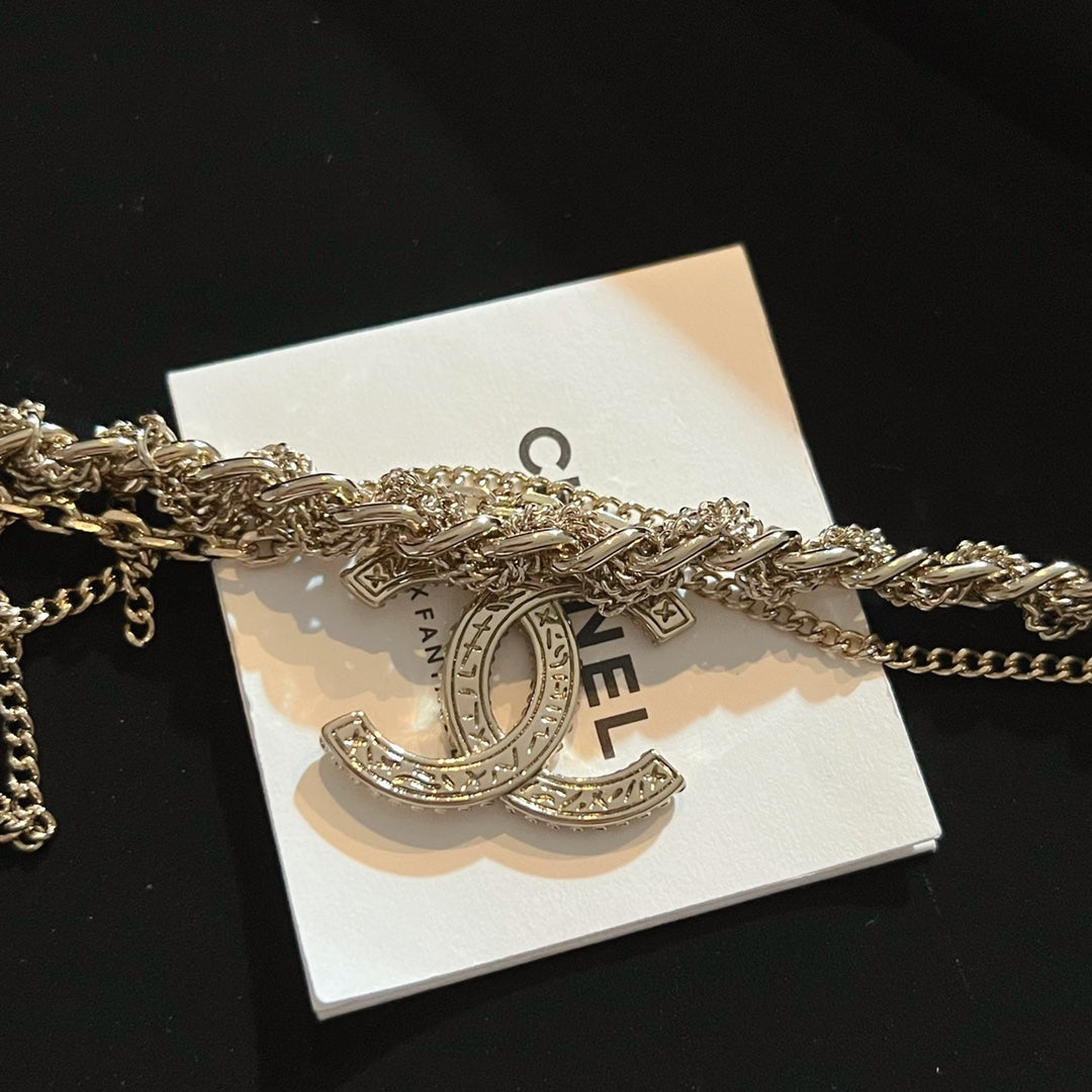 EN – Lux CHL Necklaces 018