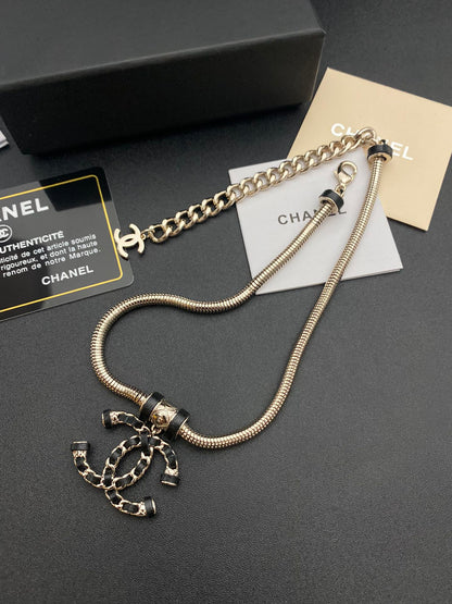 EN – Lux CHL Necklaces 022