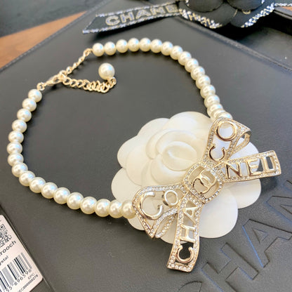 EN – Lux CHL Necklaces 038