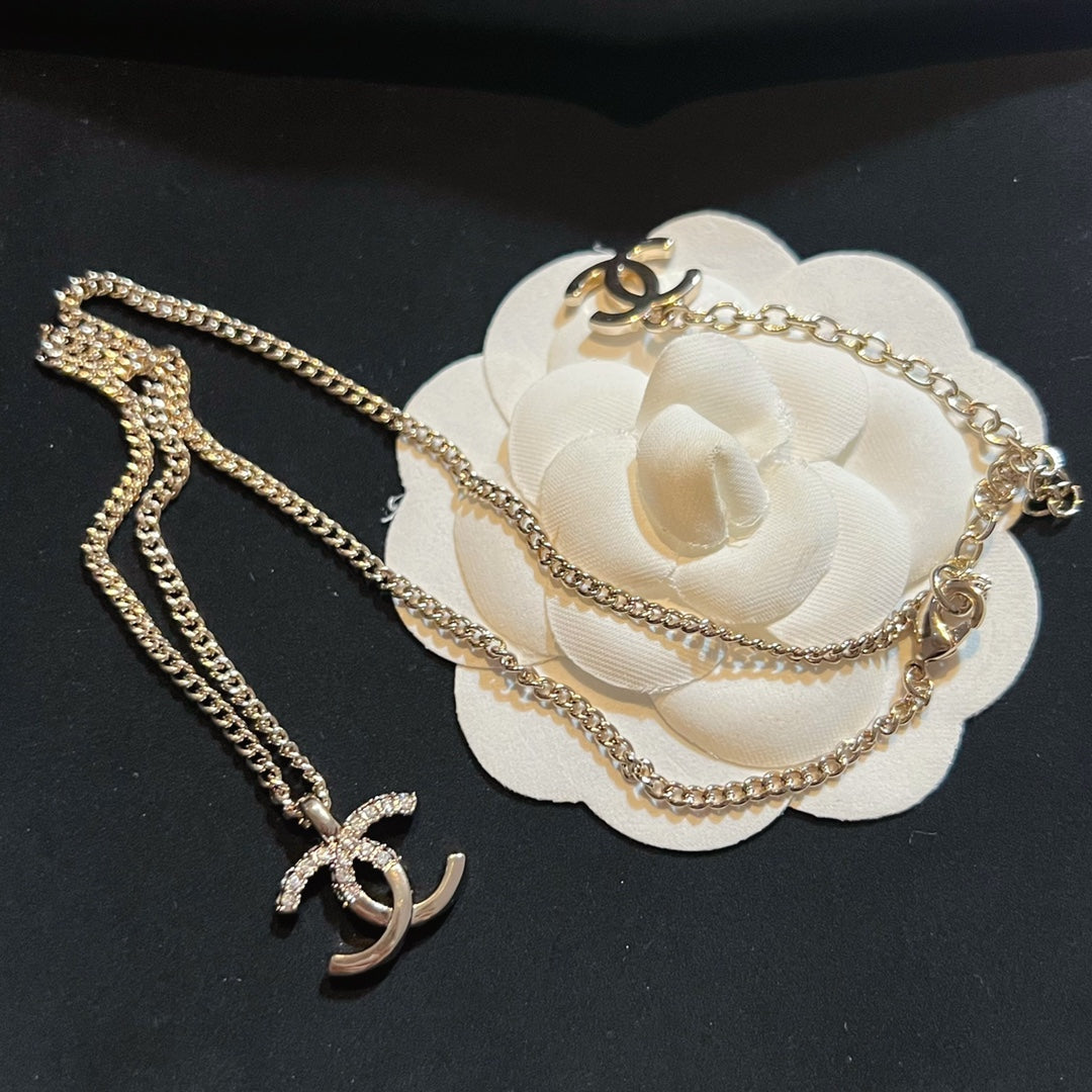 EN – Lux CHL Necklaces 029