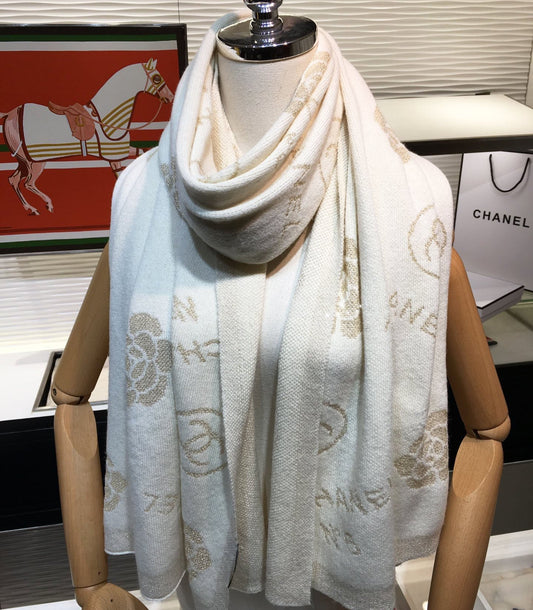 EN – Luxury CHL Scarf 002